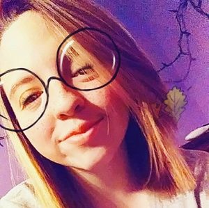 Meet your Posher, Kaitlin